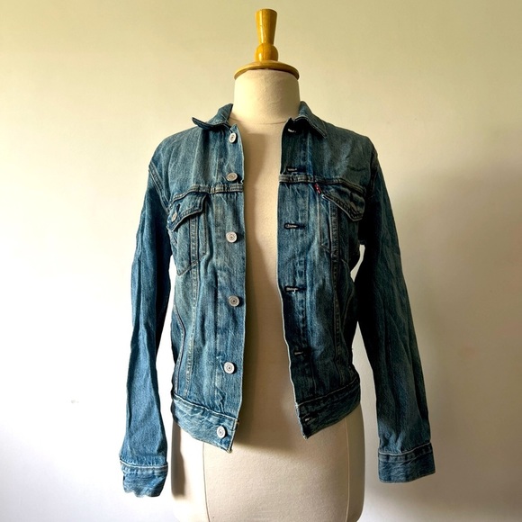 Levi's Other - Brand new Levis trucker denim jacket size xsmall
